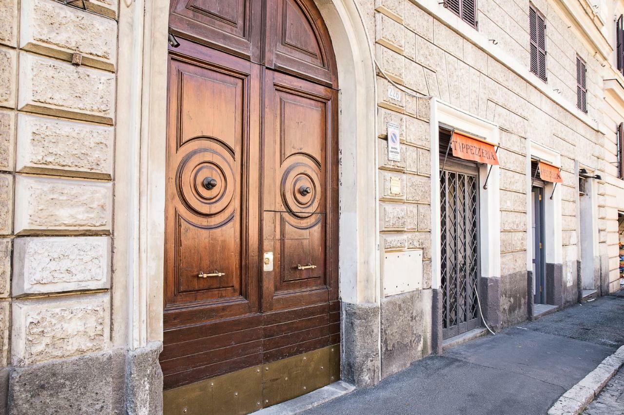 Gh Colosseum Rome Exterior photo